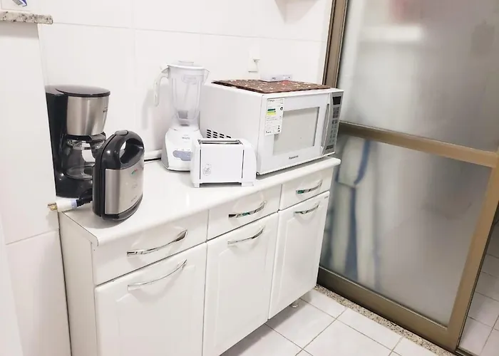 Lindo E Seguro Apartamento Na Praia Do Forte! Cabo Frio
